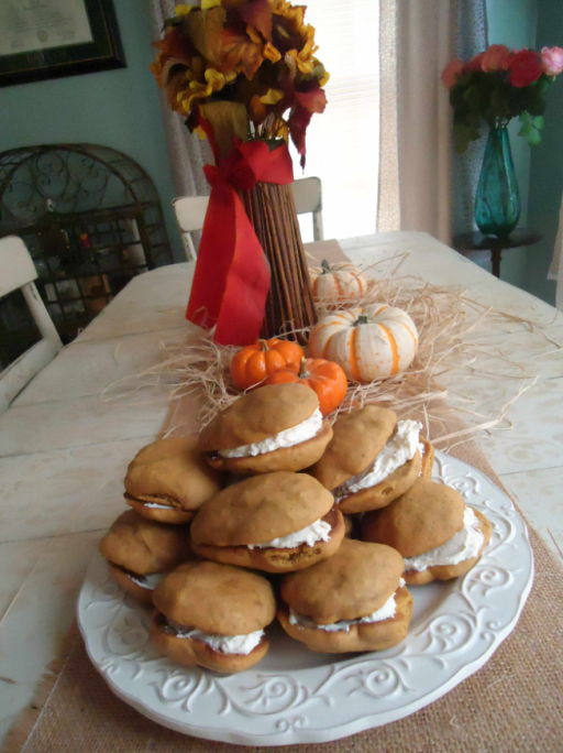 || pumpkin whoopie pie recipe || @popfizzclinkLBD